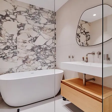Sumptuous Flat Right In The Center Sentier Parigi